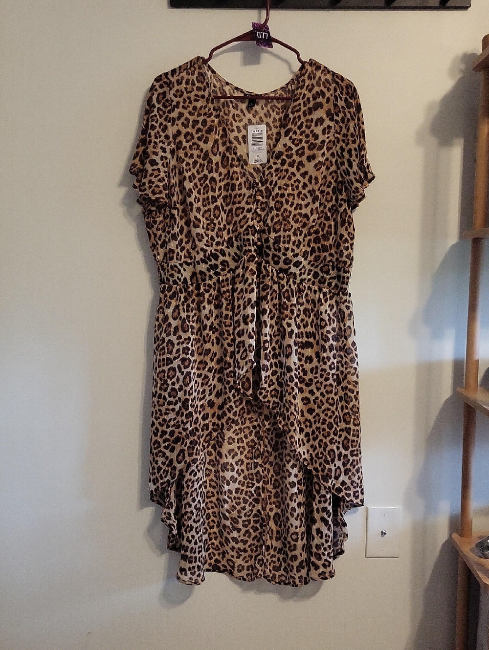 torrid 1x 14 16 Hi Lo Leopard Print Smocked Waist Top - #077